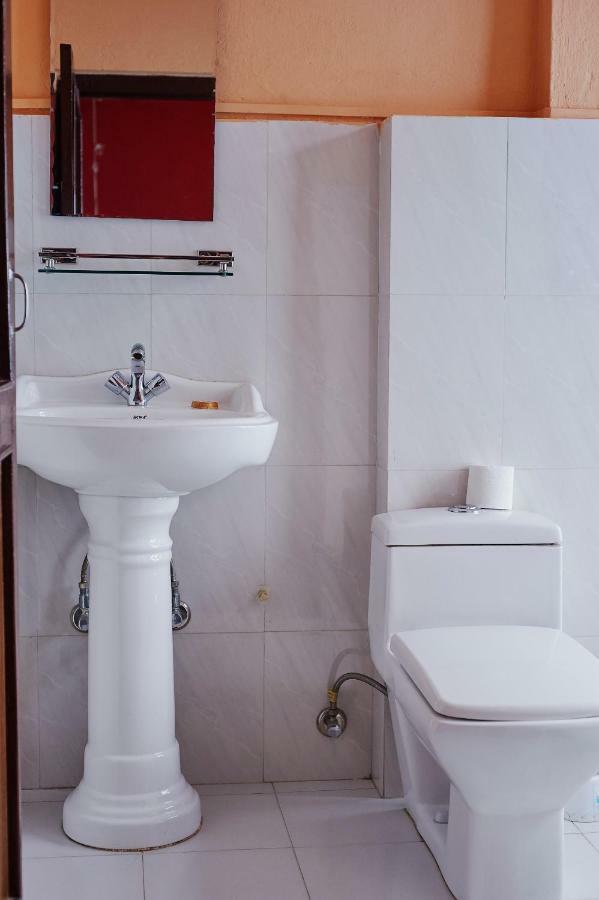 Bodhi Apartment Hotel Baudhatinchule Екстер'єр фото